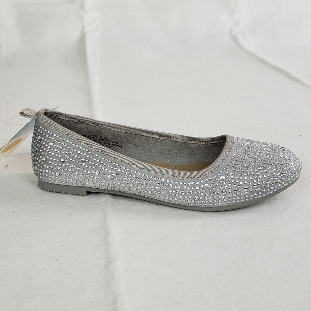 Elegant Rhinstone Studded Silver Kid's Flats!